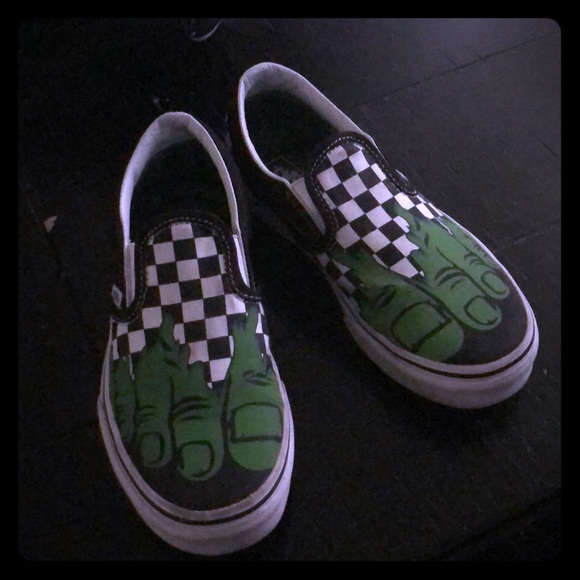 hulk feet vans